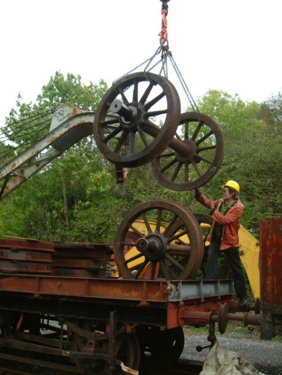 Storing the wheelsets out of the way for the time being.