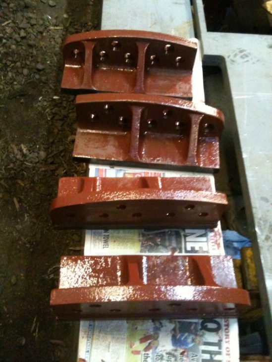 Some of the horn guides get their first coat of paint in many years. Actually there is not much wear on these horn guides which means less machining and makes life a little easier