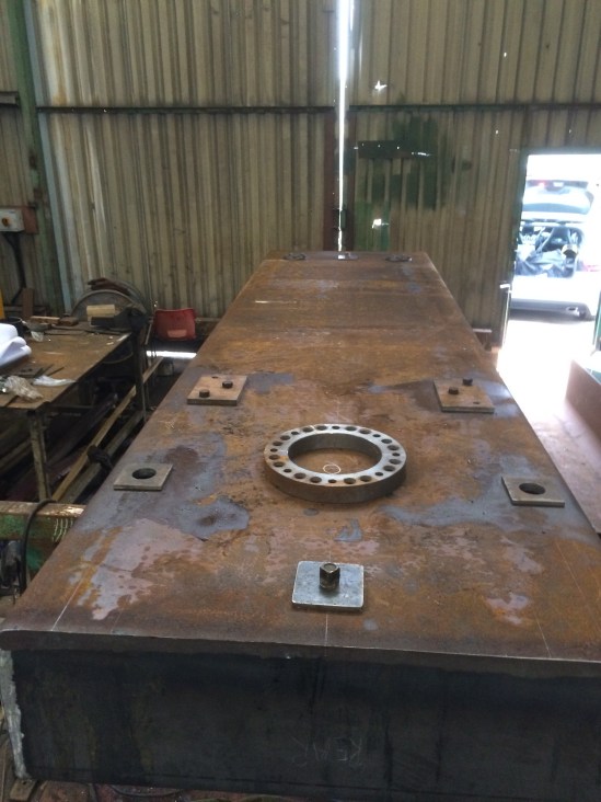 Here's a view on the underside of the tender well showing the various attachments which have now been welded on.   Don't let the rusty finish worry you - this will be grit blasted once the tank fabrication is completed, and then coated with a decent paint system, so it will hopefully last for many years.